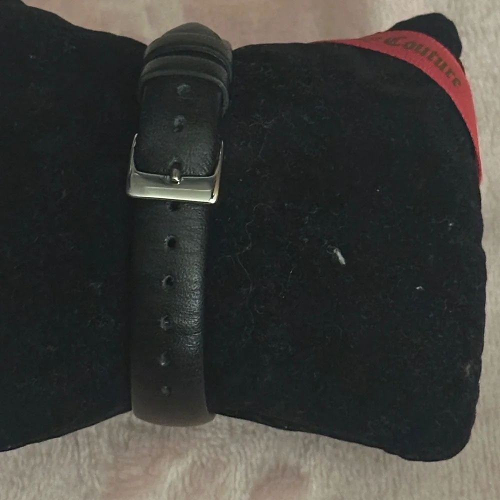 Caravelle Women's Black Leather Watch